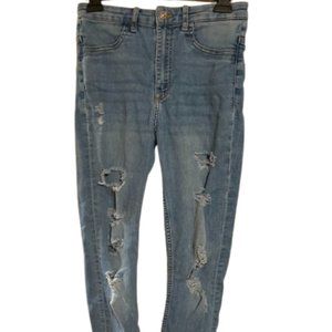 Divided  Razor cut Jeans Size 6